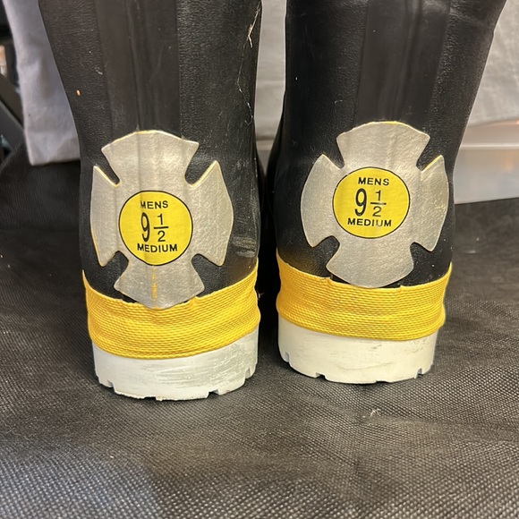 Hazmat boots - Picture 5 of 7